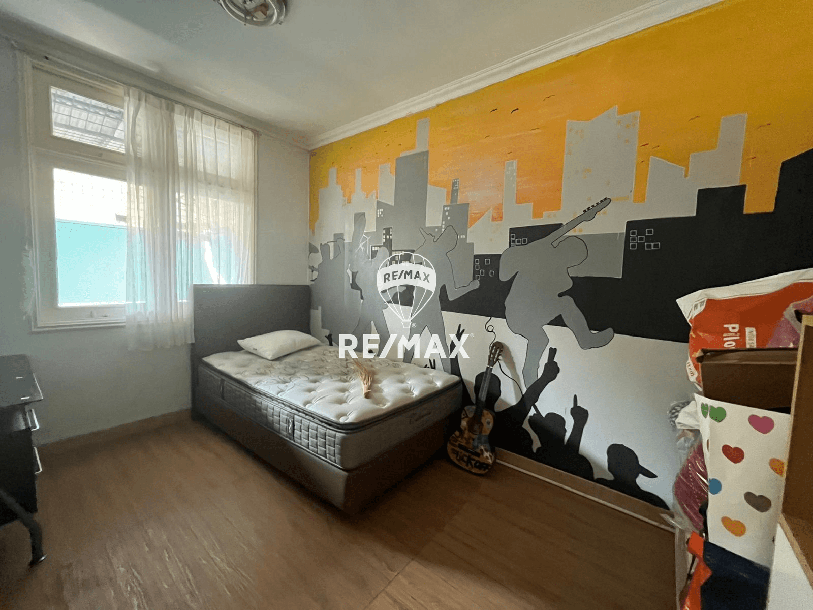 Dijual Rumah Full Furnished di Cluster Baverly Lippo Cikarang